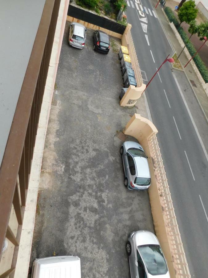 Appartement F4 Le Boulou Bagian luar foto
